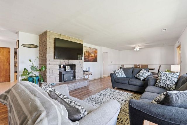 8010 W Melville Rd, Cheney, WA 99004