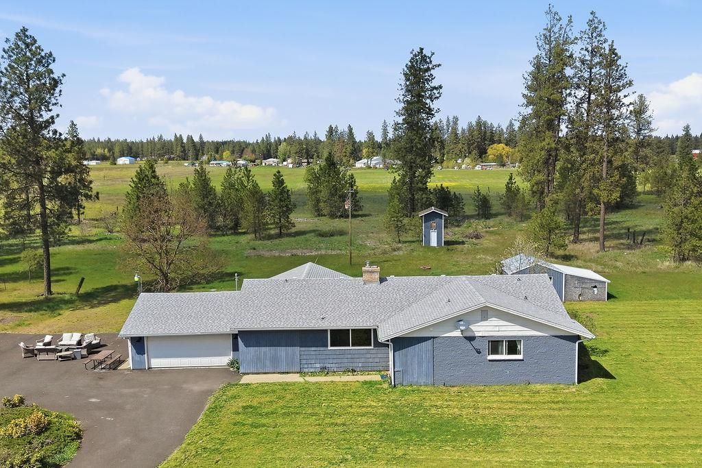 8010 W Melville Rd, Cheney, WA 99004