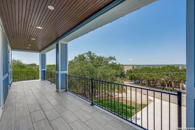 748 RIVIERA DR, Canyon Lake, TX 78133