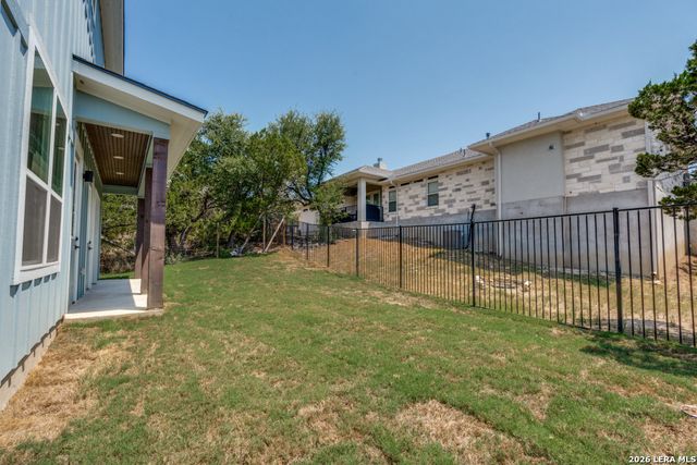 748 RIVIERA DR, Canyon Lake, TX 78133