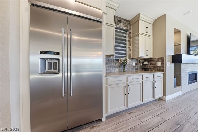 6044 Andezano Drive, Las Vegas, NV 89135