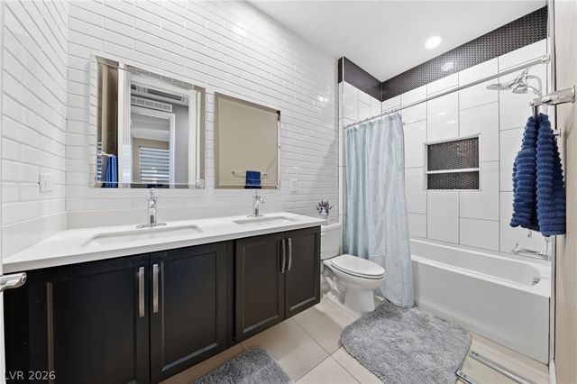 6044 Andezano Drive, Las Vegas, NV 89135