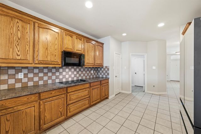 1547 Brookview Drive, Lancaster, TX 75146