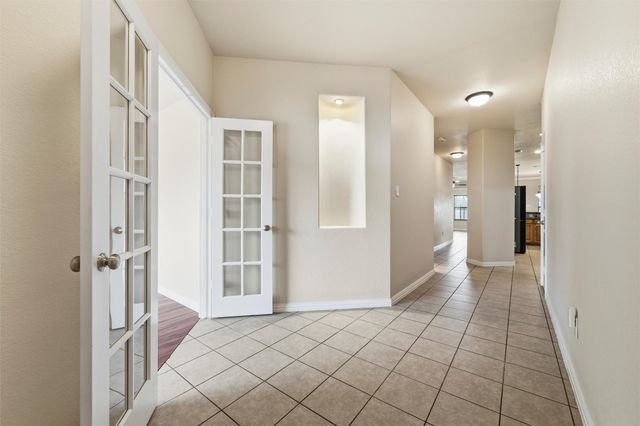 1547 Brookview Drive, Lancaster, TX 75146