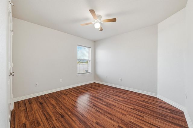 1547 Brookview Drive, Lancaster, TX 75146