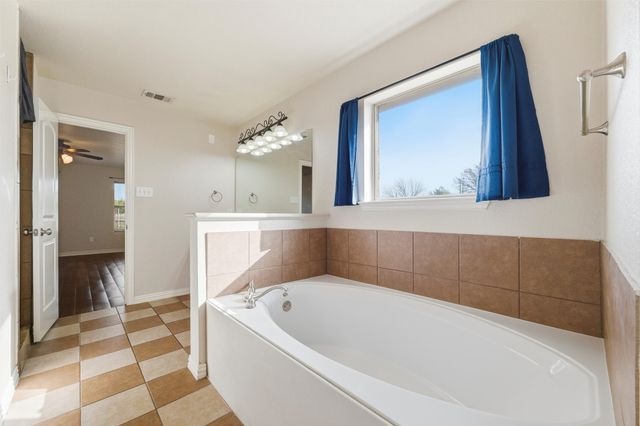 1547 Brookview Drive, Lancaster, TX 75146