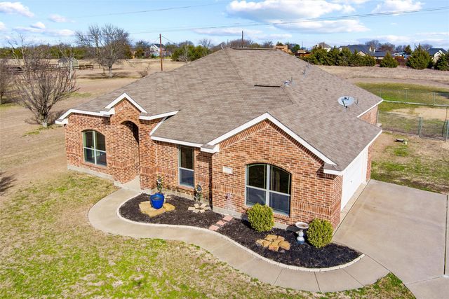 1547 Brookview Drive, Lancaster, TX 75146