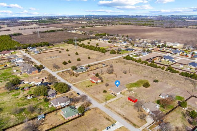 1547 Brookview Drive, Lancaster, TX 75146