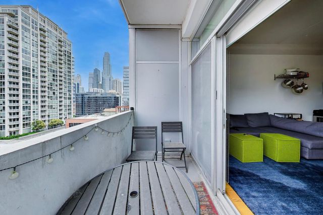 630 N Franklin Street 1013, Chicago, IL 60610