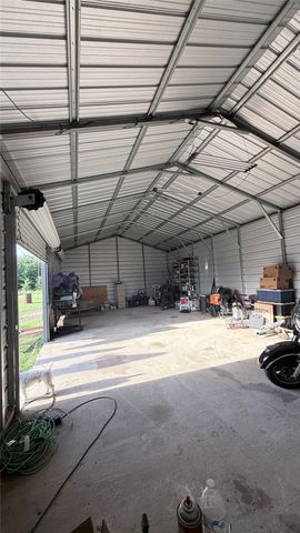198 Railroad Drive, Mabank, TX 75156