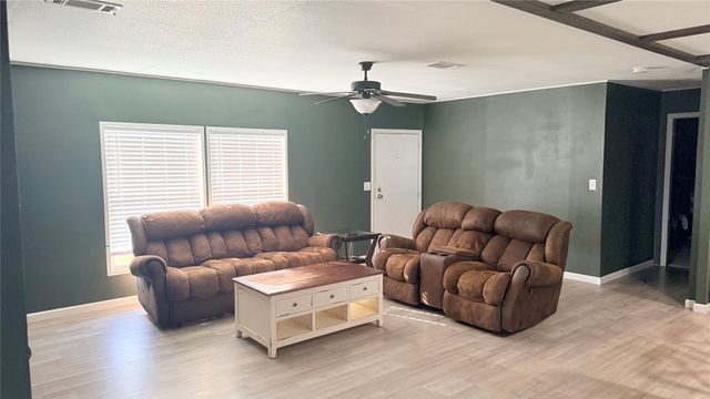 198 Railroad Drive, Mabank, TX 75156