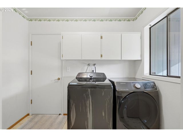 6811 Sw 170TH Ave, Beaverton, OR 97007