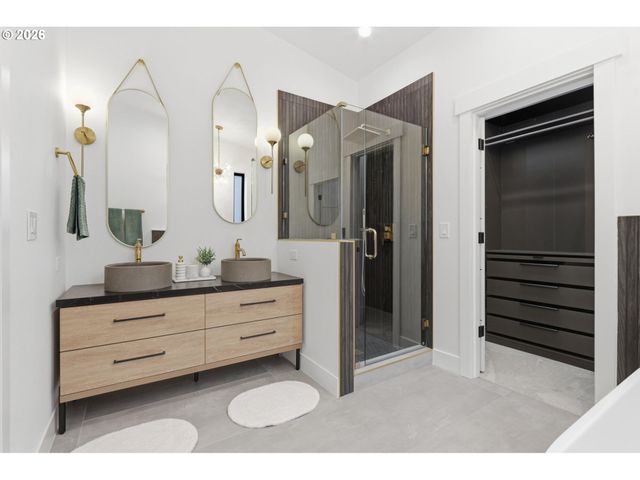 10000 Sw 25TH Ave, Portland, OR 97219