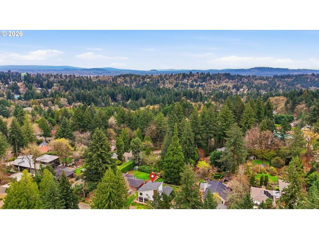 10000 Sw 25TH Ave, Portland, OR 97219