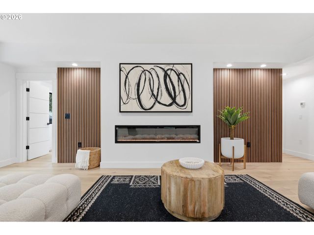 10000 Sw 25TH Ave, Portland, OR 97219