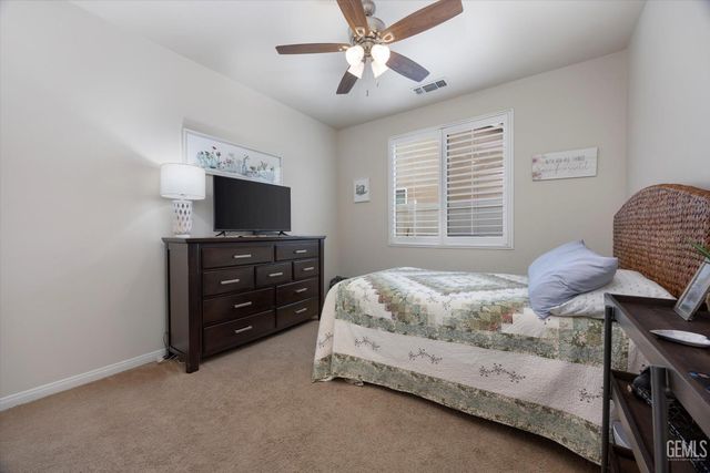 14505 Checkerbloom Drive, Bakersfield, CA 93314