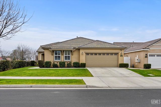 14505 Checkerbloom Drive, Bakersfield, CA 93314