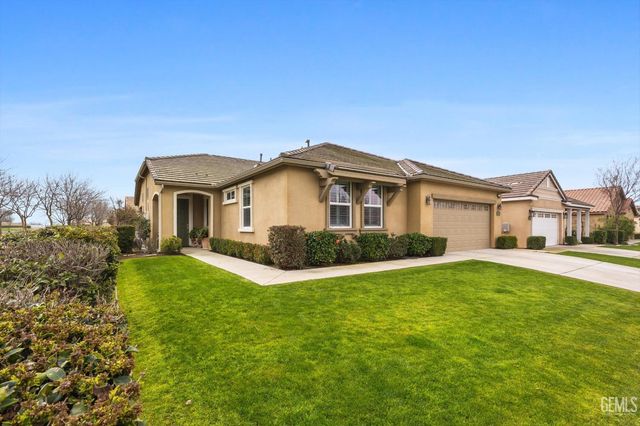 14505 Checkerbloom Drive, Bakersfield, CA 93314