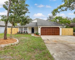12825 ATTRILL Road, Jacksonville, FL 32258