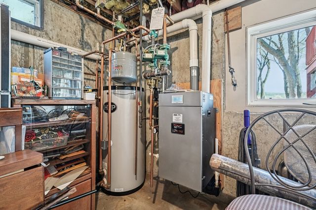 96 Margin St, Haverhill, MA 01832