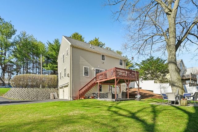 96 Margin St, Haverhill, MA 01832