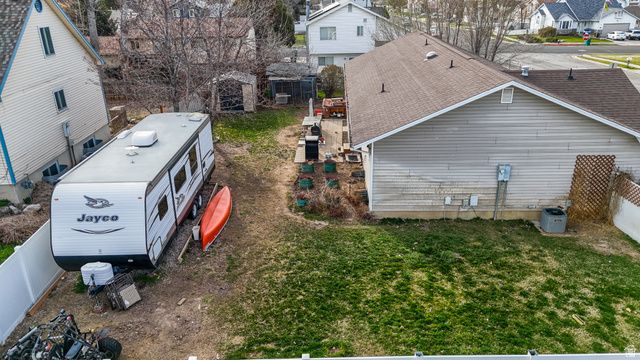 2883 W 4275 S, Roy, UT 84067