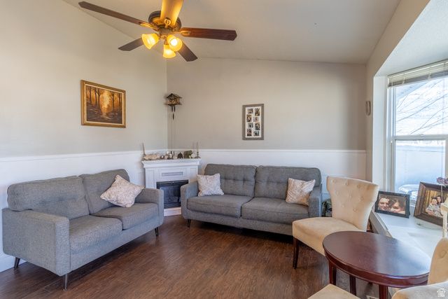 2883 W 4275 S, Roy, UT 84067