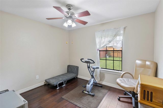 5302 Manor Oaks Drive, Houston, TX 77339