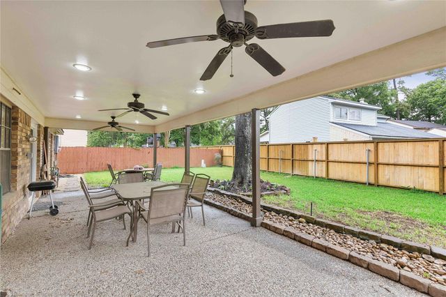 5302 Manor Oaks Drive, Houston, TX 77339