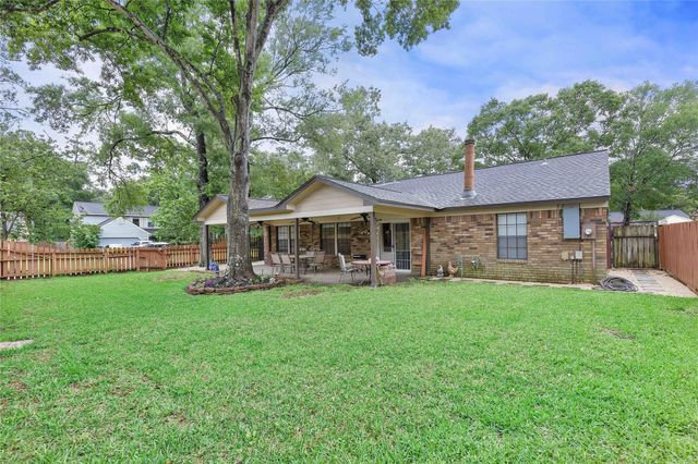 5302 Manor Oaks Drive, Houston, TX 77339