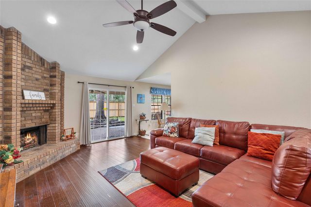 5302 Manor Oaks Drive, Houston, TX 77339