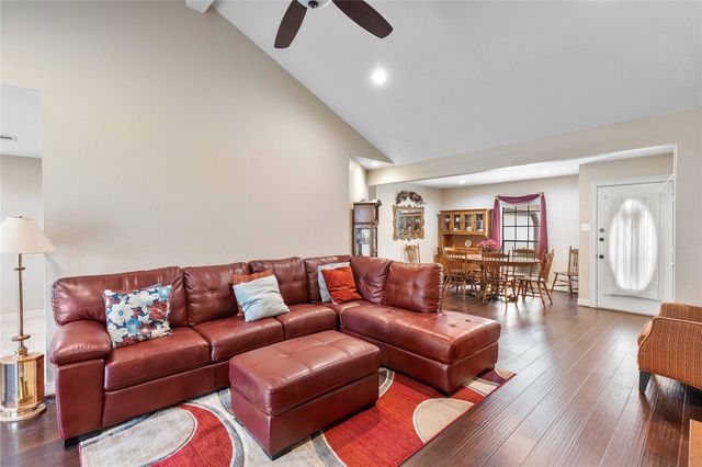 5302 Manor Oaks Drive, Houston, TX 77339