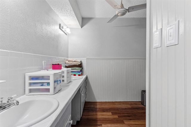 408 E Mulberry Street, Leonard, TX 75452