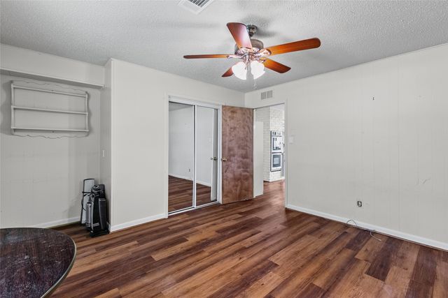 408 E Mulberry Street, Leonard, TX 75452