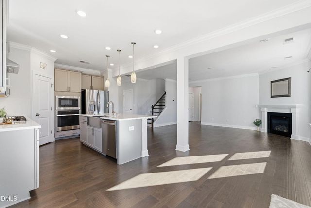 3318 Longleaf Estates Drive, Raleigh, NC 27616