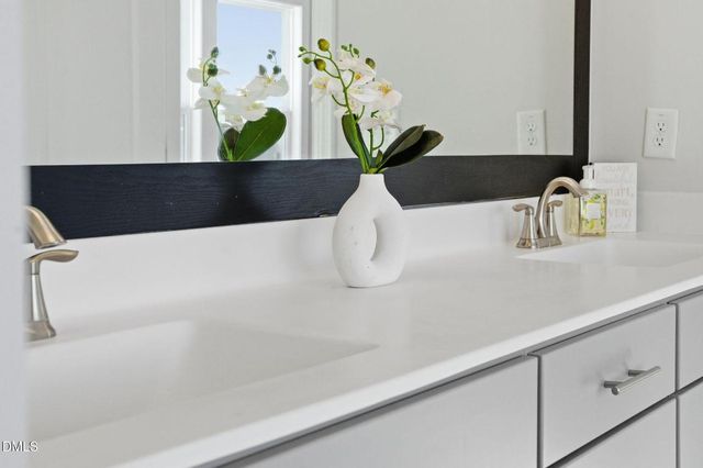 3318 Longleaf Estates Drive, Raleigh, NC 27616