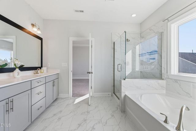 3318 Longleaf Estates Drive, Raleigh, NC 27616