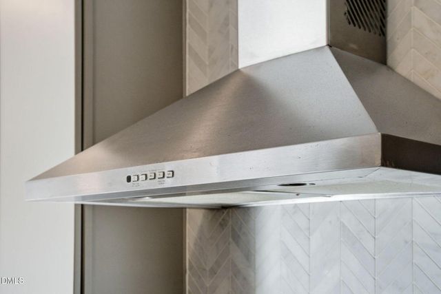 3318 Longleaf Estates Drive, Raleigh, NC 27616