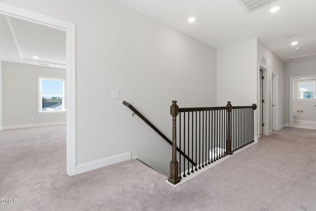 3318 Longleaf Estates Drive, Raleigh, NC 27616