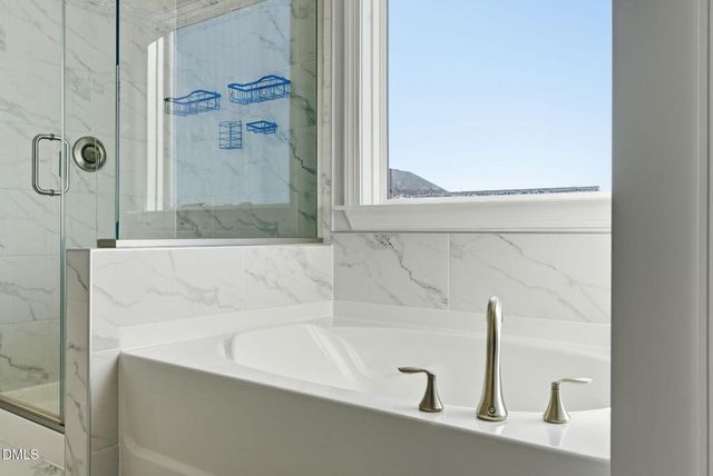 3318 Longleaf Estates Drive, Raleigh, NC 27616