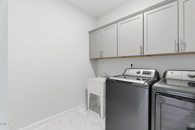 3318 Longleaf Estates Drive, Raleigh, NC 27616