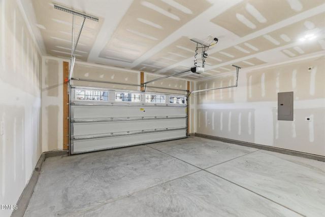 3318 Longleaf Estates Drive, Raleigh, NC 27616