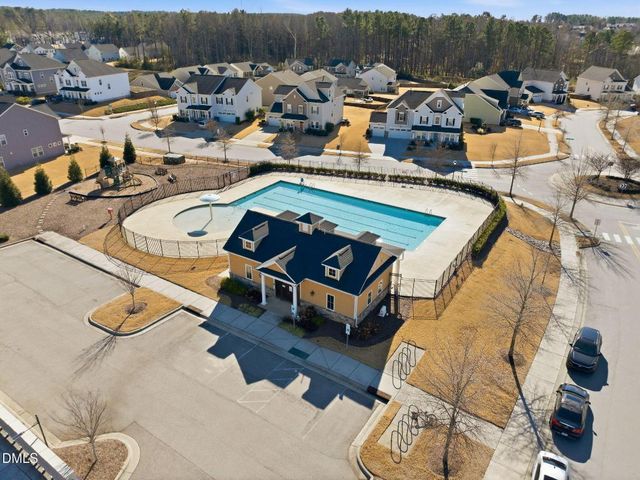 3318 Longleaf Estates Drive, Raleigh, NC 27616