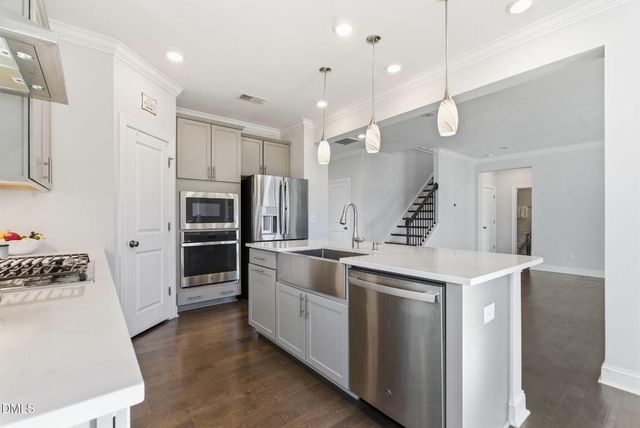 3318 Longleaf Estates Drive, Raleigh, NC 27616