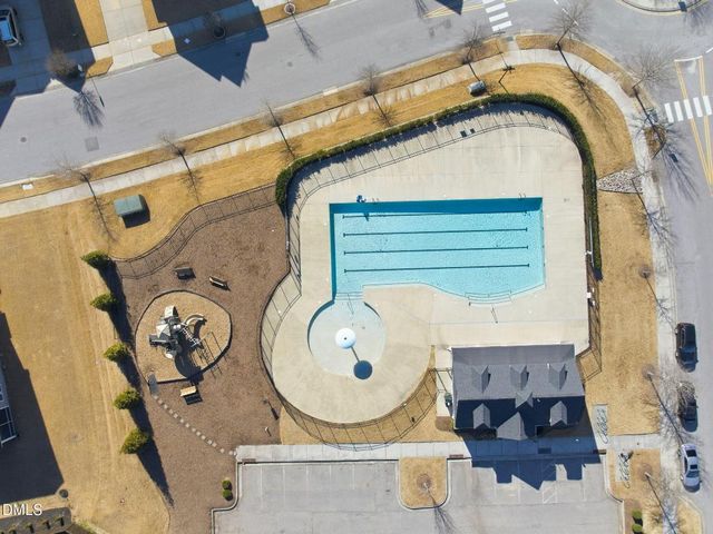 3318 Longleaf Estates Drive, Raleigh, NC 27616