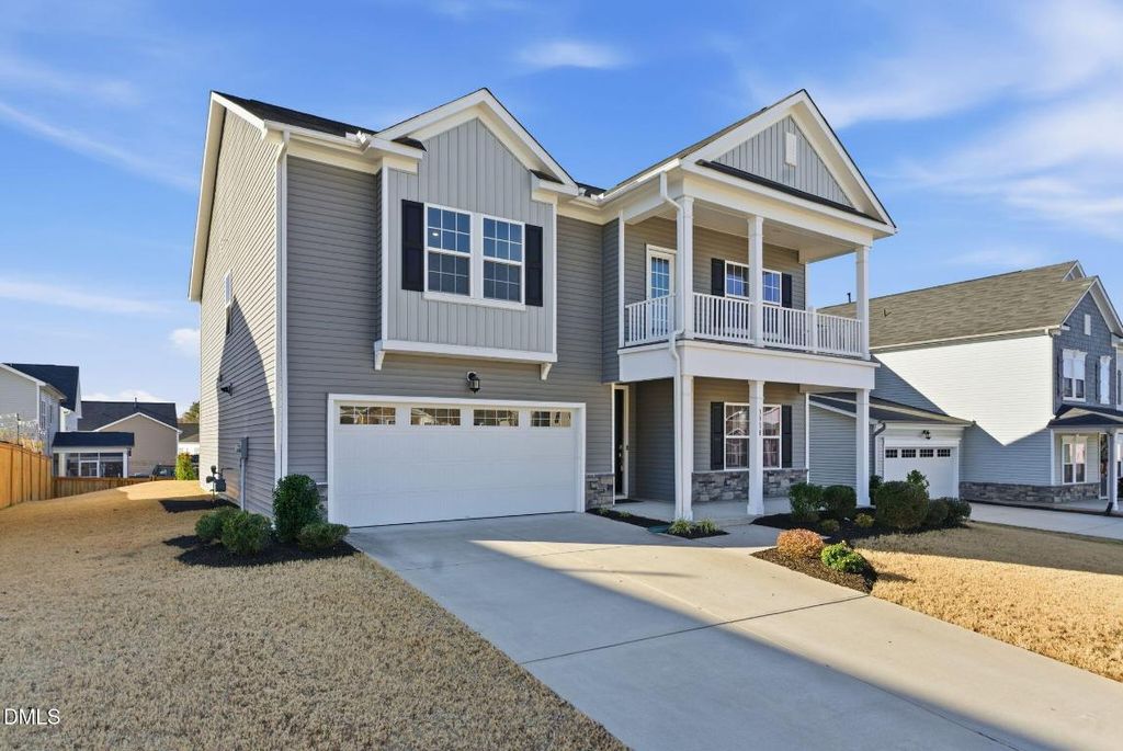 3318 Longleaf Estates Drive, Raleigh, NC 27616