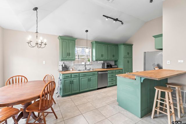 11114 Marcella Circle, Tyler, TX 75709