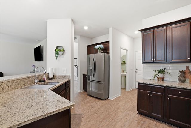 805 Redbud Lane, Summerville, SC 29486