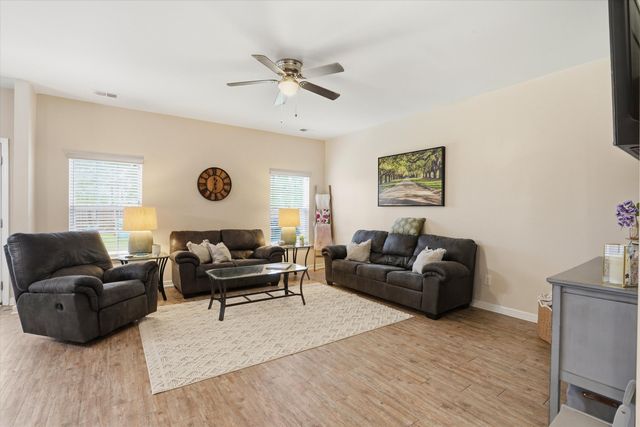 805 Redbud Lane, Summerville, SC 29486
