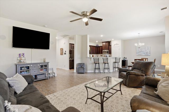 805 Redbud Lane, Summerville, SC 29486